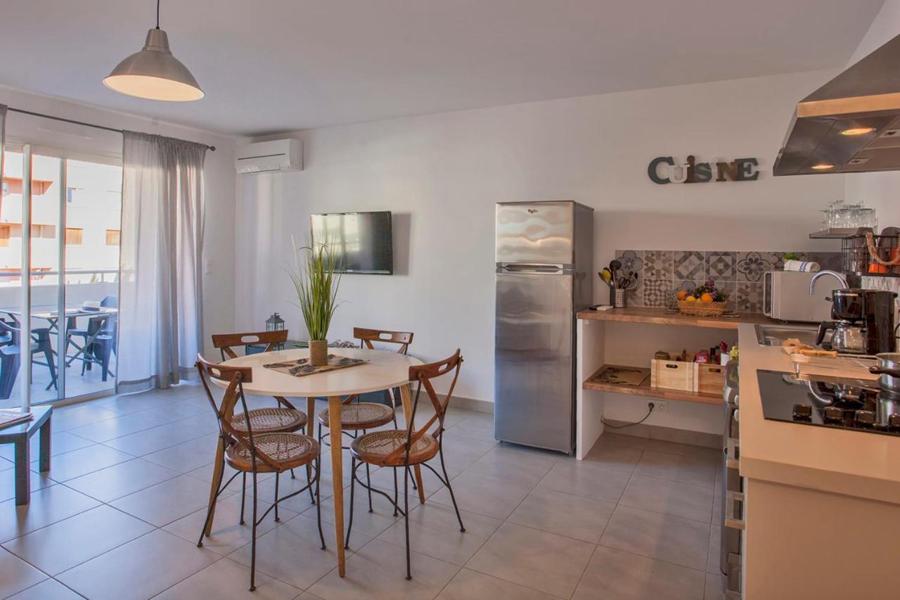 L'orangeraie Calvi centre à 300m de la plage et du port parking privé Exterior foto